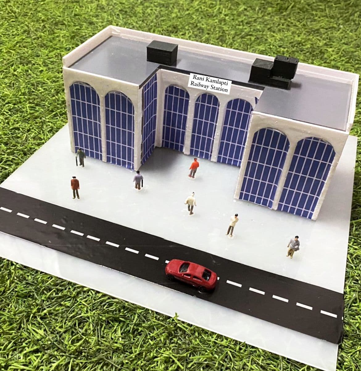 Autoabode 3D printed Rani Kamlapati Railway Station scale model